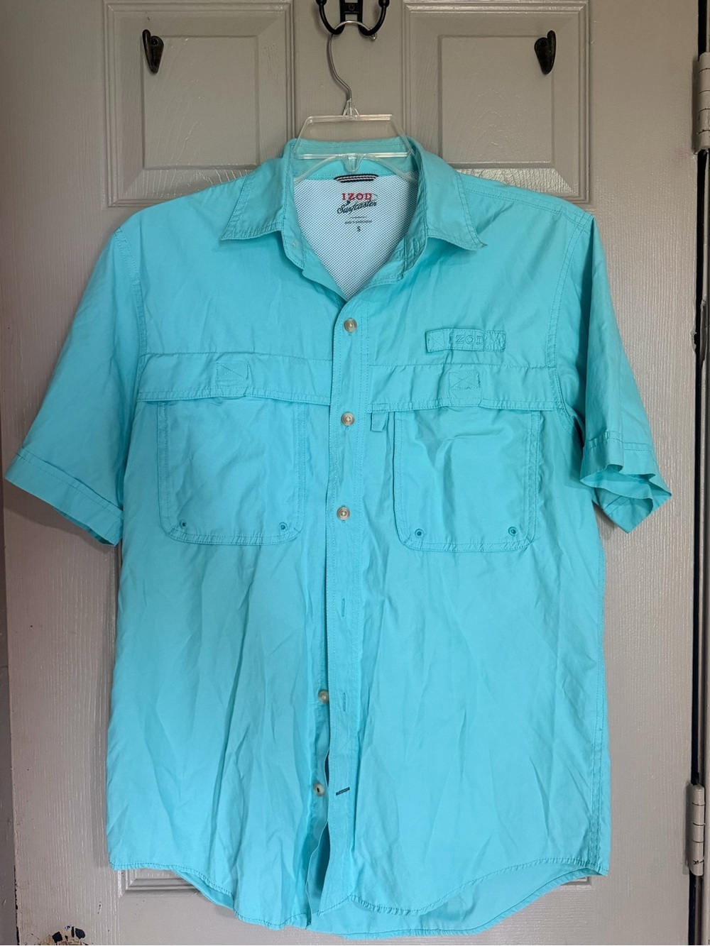 Izod Men’s Short Sleeve Button-Down Shirt in Aqua Blue